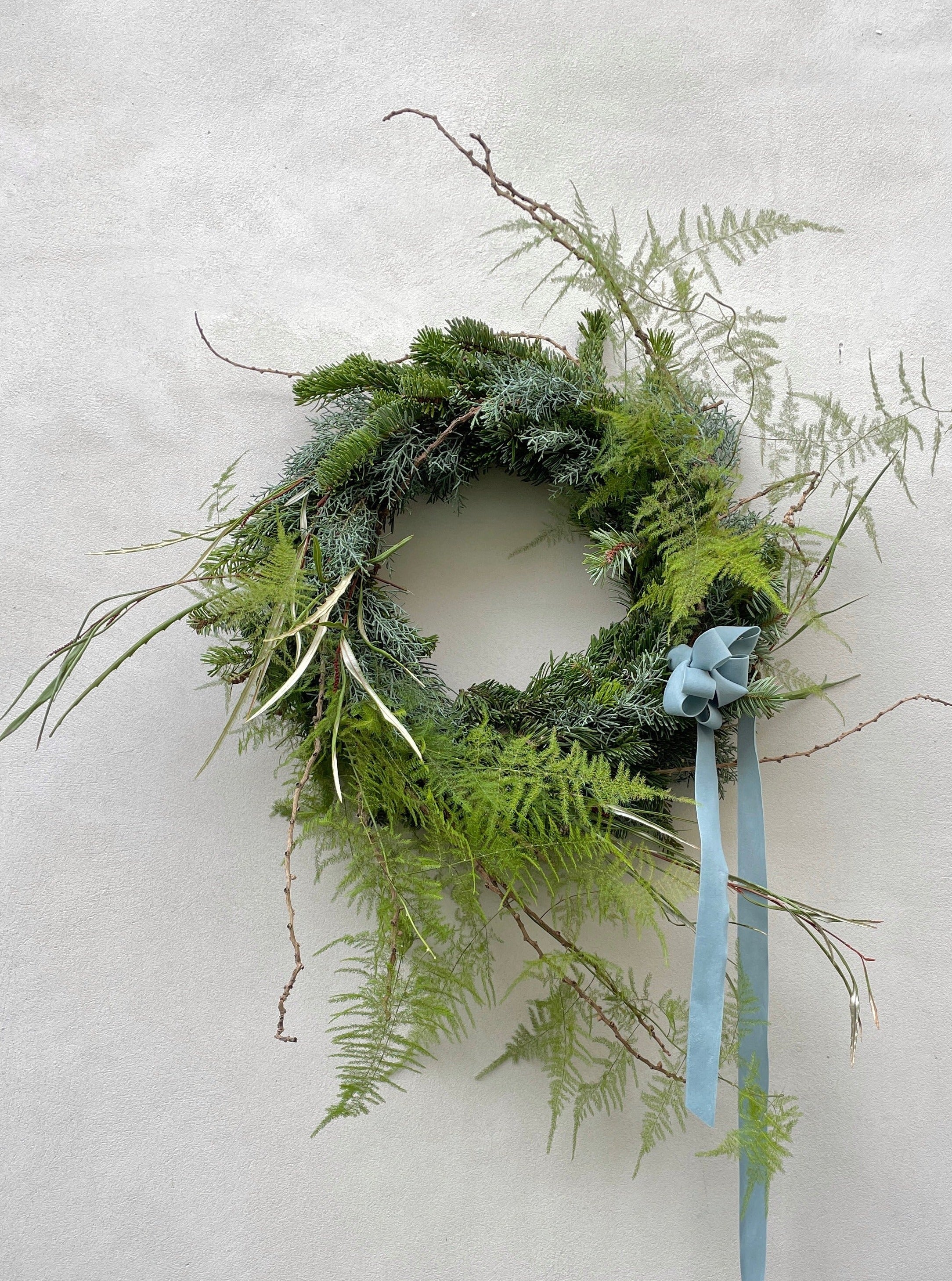 Atelier couronne de fêtes à la Recyclerie - Image 2