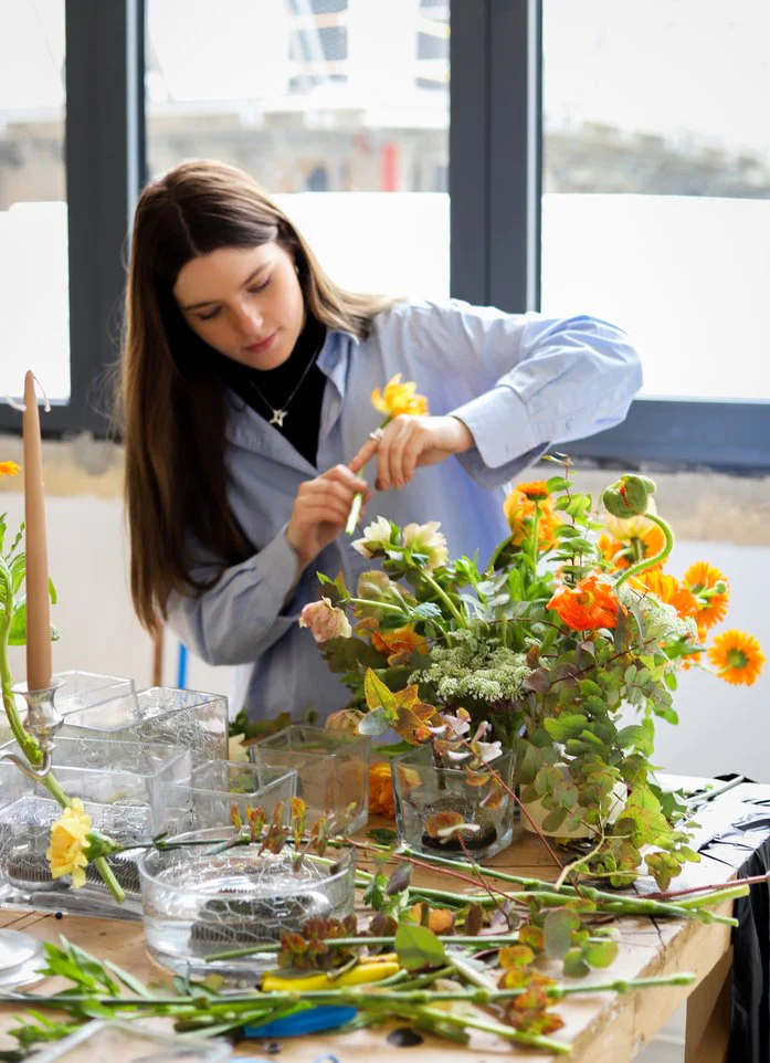 Atelier scénographie florale - Cascade arc-en-ciel - Image 4