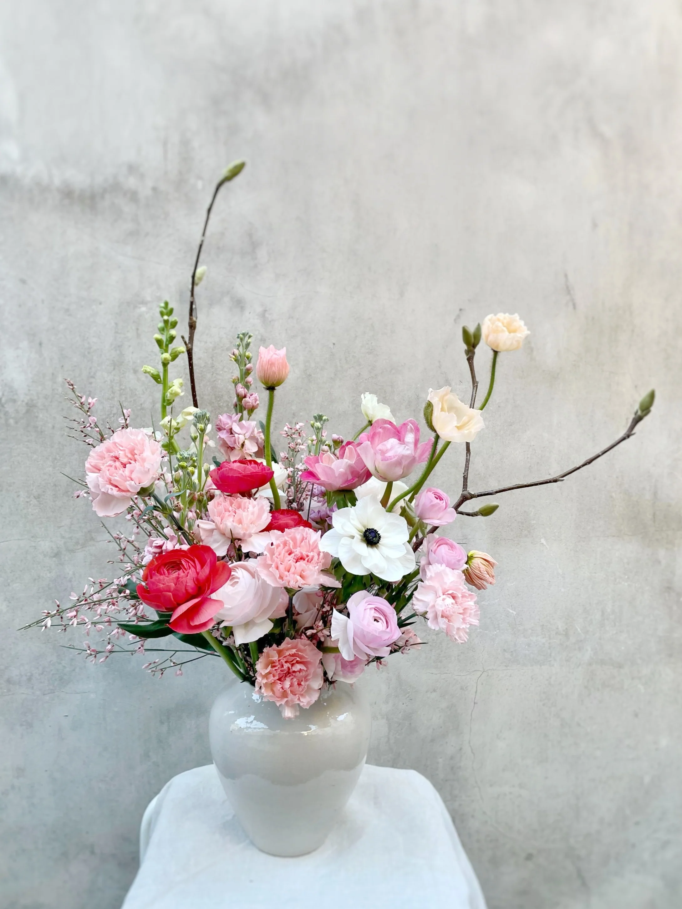 Ensemble bouquet + vase spécial St Valentin 2025